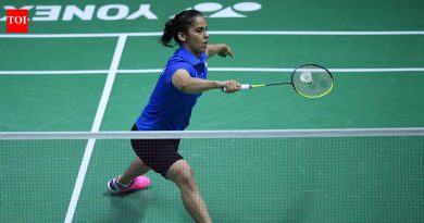 ‘मी आता हे करू शकत नाही’: भारतीय बॅडमिंटन स्टार सायना नेहवाल, 35, हिने गुडघ्याच्या दुखापतीनंतर निवृत्तीची घोषणा केली.