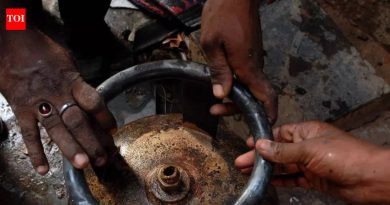 शेवाळवाडी येथे सिलिंडरचा स्फोट होऊन दोन कामगार जखमी