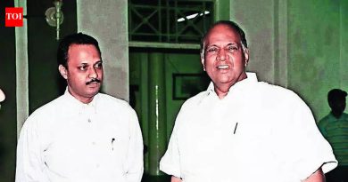 अजित पवारांनी राष्ट्रवादीच्या पुनर्मिलनाची मागणी केली, पण त्यांच्या निधनाने नवीन प्रश्न निर्माण झाले आहेत पुणे बातम्या