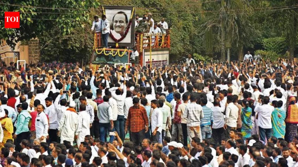 पत्त्यांवर मंत्रिमंडळ फेरबदल; अजित पवार यांच्याकडे असलेली खाती ठेवण्यासाठी राष्ट्रवादीने नेतृत्व शून्यावर सोडले पुणे बातम्या