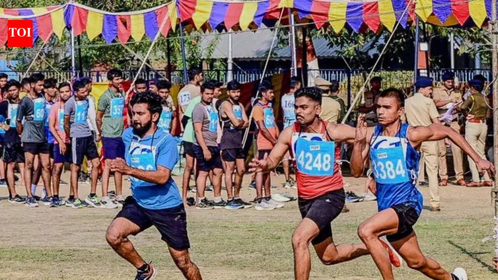 पुणे पोलिसांच्या भरती मोहिमेसाठी १ लाखाहून अधिक अर्ज