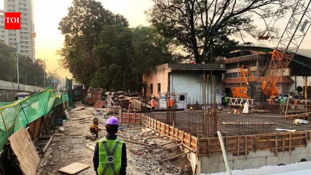 मेट्रोने स्वारगेटमध्ये अंडरपास उघडला, पण दुसऱ्या एंट्री-एक्झिट गेटचे काम रखडले