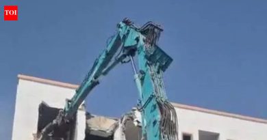 लोहेगाव, नगर रोड परिसरातील ७८,००० चौरस फुटांवर पसरलेली बेकायदा बांधकामे पीएमसीने पाडली