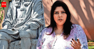 देबाराती चॅटर्जी ब्लॅक होल आणि न्यूट्रॉन ताऱ्यांचा अभ्यास करतात, LIGO इंडिया आउटरीचचे नेतृत्व करतात