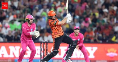 ‘यूकेमध्ये त्याच्यासारखे कौशल्य दुर्मिळ आहे’: लंडन स्पिरिटने जेम्स कोल्ससाठी £390,000 का दिले याबद्दल दिनेश कार्तिक