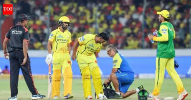 आयुष म्हात्रे दुखापत: CSK तरुण आयपीएल 2026 मधून बाहेर