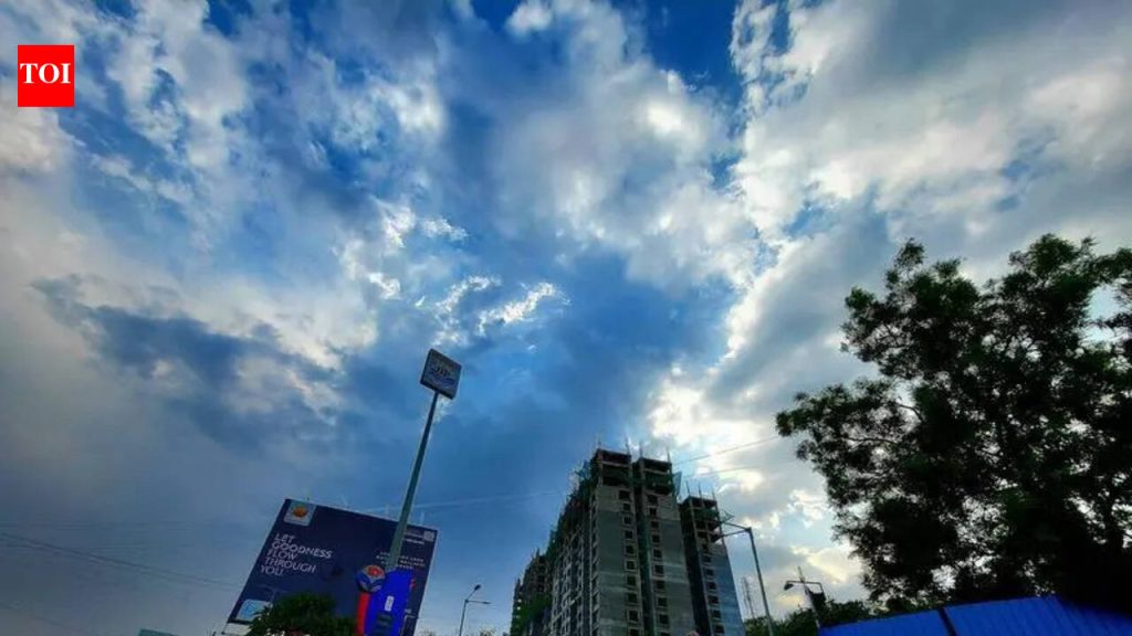 पुण्यात ४३.८ अंश सेल्सिअस तापमान आहे, मे दिवसाचा आतापर्यंतचा सर्वात उष्ण