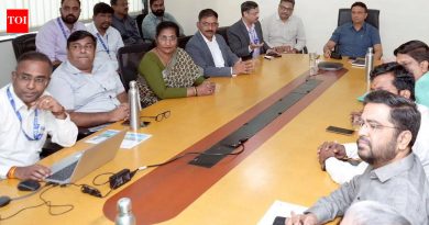 PCMC, MNGL आणि सहकारी विभाग PNG वापराला प्रोत्साहन देण्यासाठी सोसायट्यांच्या प्रतिनिधींची भेट घेतात, इतर मुद्द्यांवर चर्चा करतात