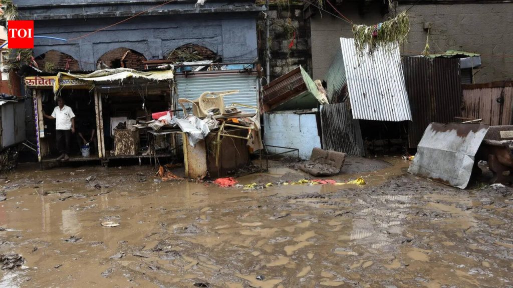 एकतानगरी येथे पुराचा सामना करण्यासाठी पीएमसी जलद गतीने उपाययोजना करत आहे