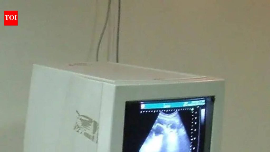 गर्भाचे लिंग शोधण्यात मदत करणाऱ्या ॲप्सवर बंदी घाला: सिव्हिल सर्जन राज्य सरकारला पत्र | पुणे बातम्या