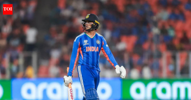 ICC T20I रँकिंग: अभिषेक शर्माची जागतिक क्रमवारीत अव्वल स्थानावर असलेली वर्षभराची राजवट संपुष्टात आली आहे.