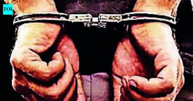 महिलेचा सुगावा पोलिसांना 4 तासांत चेन स्नॅचर पकडण्यात मदत करतो